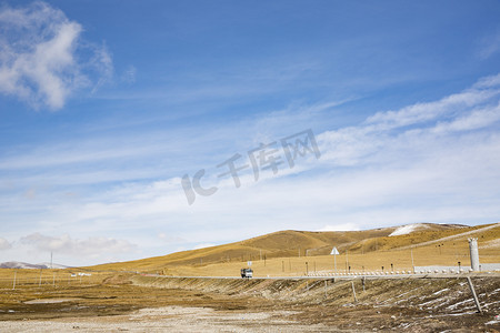 米黄色自然风景摄影照片_青海景区自然风光摄影图