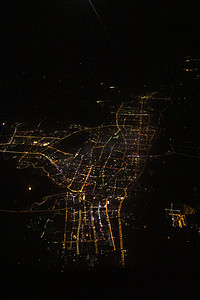 航拍城市夜景俯拍图摄影图