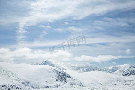 摄影照片_景区雪和山摄影图