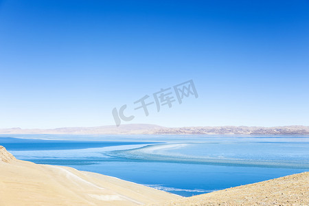西藏纳木错湖摄影图