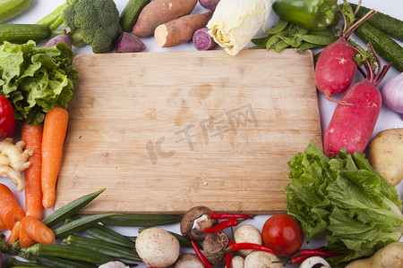 蔬菜切菜板创意构图摄影图配图