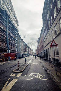 哥本哈根冬天萧瑟的街景摄影图