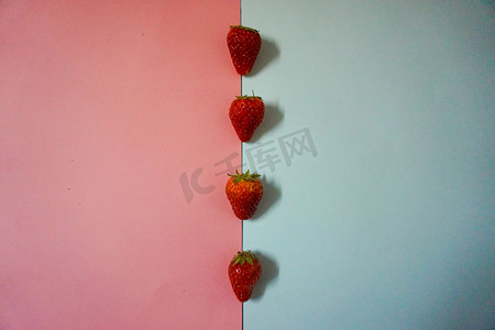 草莓水果摄影图