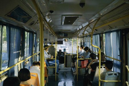 公交车摄影图