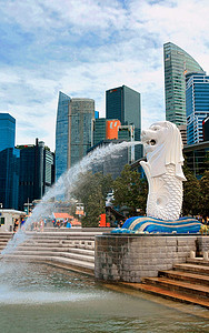  新加坡狮身鱼尾像摄影图