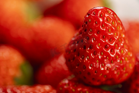 水果草莓摄影图