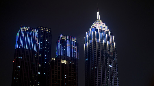城市写字楼夜景摄影图