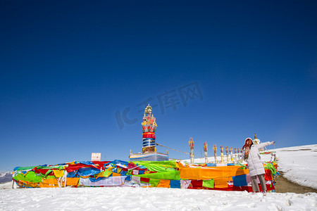 经幡摄影照片_青海景区自然风光摄影图