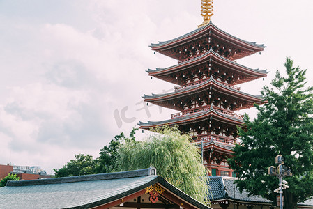 日本东京浅草寺寺庙五重塔建筑摄影图