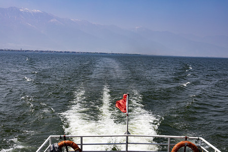 海景海岸线海水水花摄影图