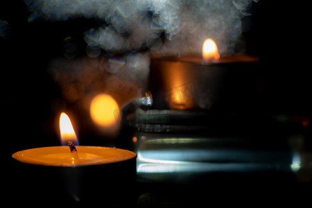蜡烛烛光摄影图