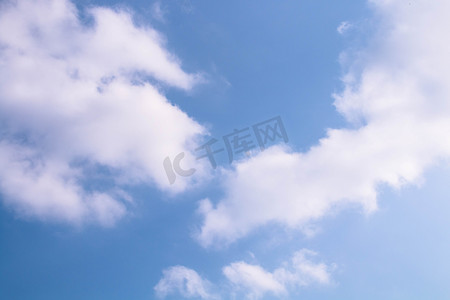 蓝天白云自然风景摄影图