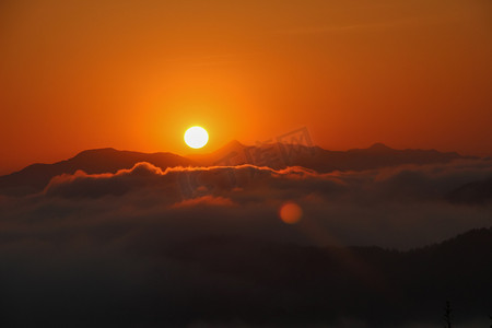日出云海摄影图