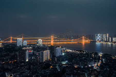 武汉鹦鹉洲长江大桥夜景大气航拍实拍摄影图