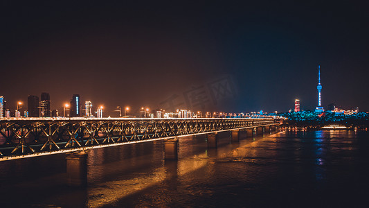 武汉城市建筑地标夜景航拍实拍图摄影图