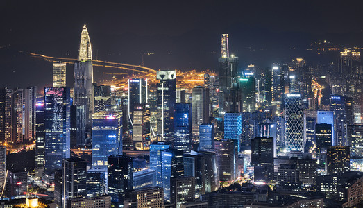 深圳南山区建筑群夜景