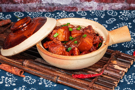 餐饮vis摄影照片_餐饮美食砂锅红烧肉