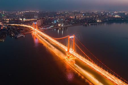 武汉城市建筑鹦鹉洲长江大桥夜景大气摄影图