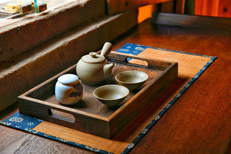 茶器白天茶杯 茶壶室内 摄影图配图