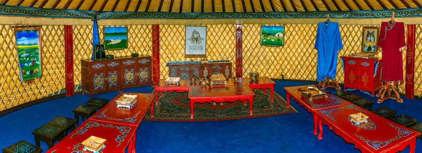蒙古包内室上午蒙古包内室物件摄影图配图