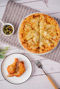 披萨奥尔良烤翅美食食品摄影图配图