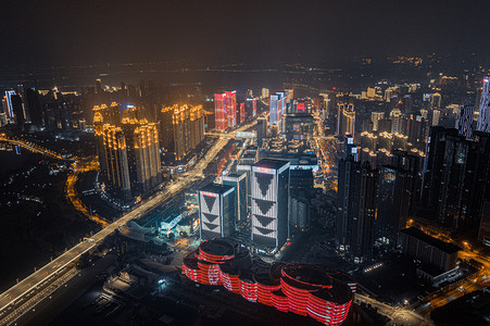 写字楼夜景摄影照片_武汉城市建筑群夜景建筑群沙湖航拍摄影图配图