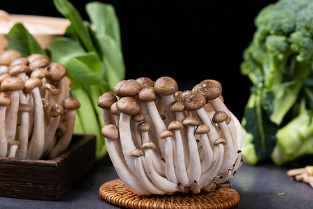 蘑菇摄影照片_新鲜食材蟹味菇蘑菇生鲜摄影图配图