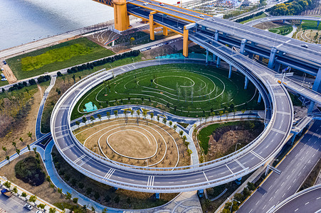 武汉城市建筑晴天建筑杨泗港立交桥俯拍摄影图配图
