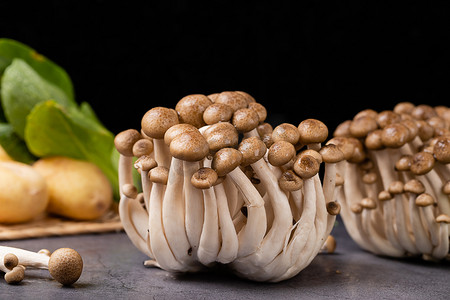 新鲜食材蟹味菇蘑菇真菌摄影图配图