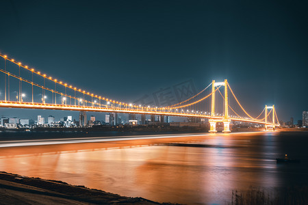 武汉城市建筑夜景桥鹦鹉洲大桥长曝光摄影图配图