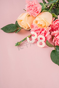 女王节摄影照片_38女神节妇女节礼物花束摄影图配图