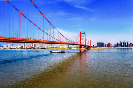 武汉城市建筑晴天桥身鹦鹉洲大桥航拍摄影图配图