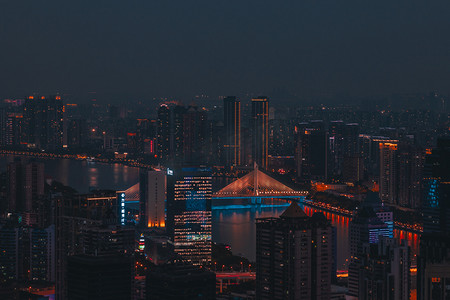 广州城市夜景晚上建筑楼顶俯视摄影图配图