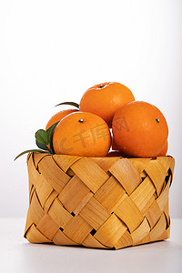 水果橘子摄影照片_新鲜蜜桔橘子白底图沃柑摄影图配图