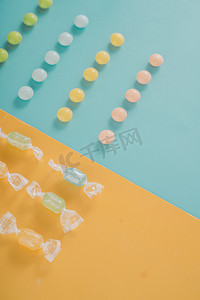糖果清新摄影照片_糖果美食食品甜品糖豆摄影图配图