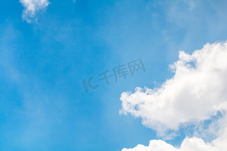 自然风景白天蓝天白云天空风景摄影图配图