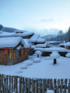 大寒卡通摄影照片_冬季雪乡