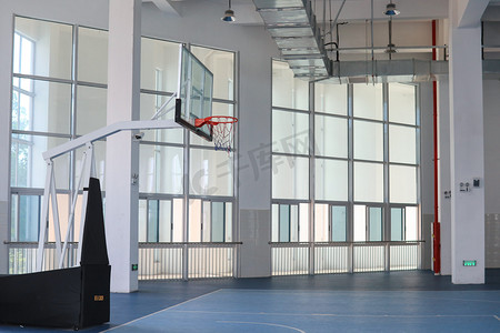 室内篮球场洁净高挑建筑