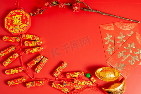 金币红包摄影照片_新年过年春节喜庆红包金元宝静物