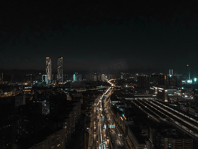 航拍昆明摄影照片_昆明夜晚城市夜景交通摄影图配图