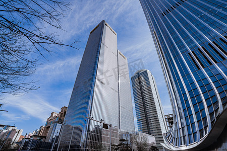 北京地标建筑白天中国尊户外地标打卡摄影图配图