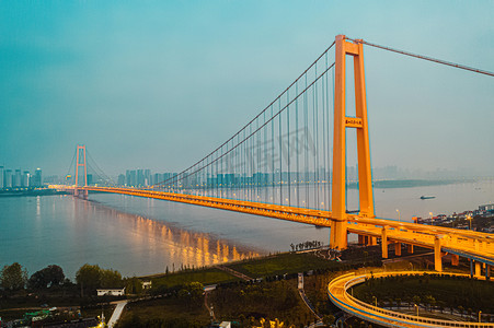 武汉城市建筑夜晚建筑杨泗港长江大桥俯拍摄影图配图