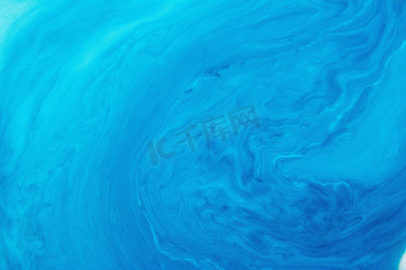 液体油漆中午蓝色漆室内背景摄影图配图