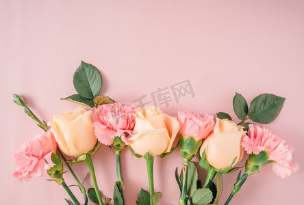 花束鲜花礼物粉色母亲节摄影图配图