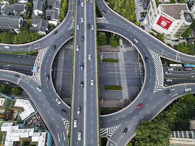 航拍城市圆形交通转盘摄影图配图