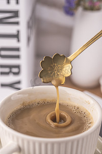 美味咖啡浓香品味特写摄影图配图