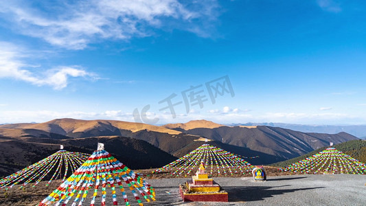 西藏文化金帆蓝天白云祖国风光祖国山河蒙古包