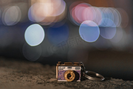 文艺相机摆件光斑晚上相机摆件阳台拍摄摄影图配图