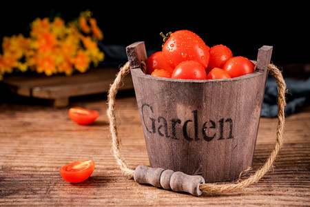 夏日鲜果圣女果美味小番茄摄影图配图