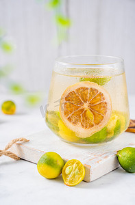 金桔柠檬茶冷饮夏日饮品摄影图配图